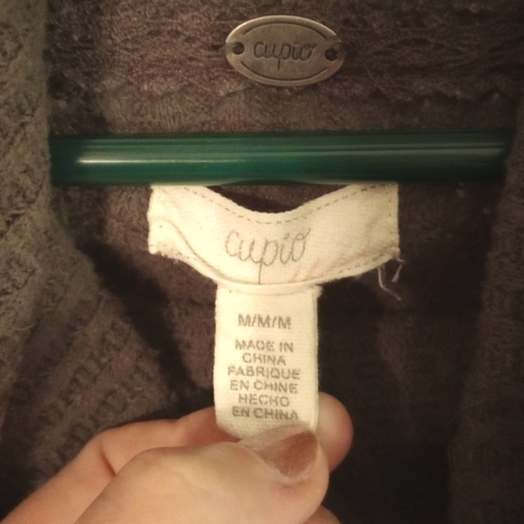 Waffle Knit Cowl Neck - Picture 2 of 2